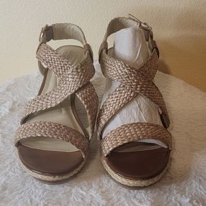 BASS Marjorie Wedge Sandals Size 8.5